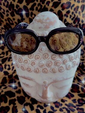 Gucci Black Oval Sunglasses with Amber/Brown Lenses